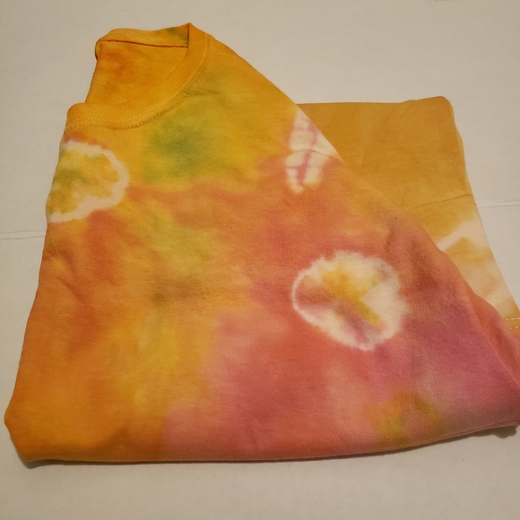 TIE DYE T-shirt size Medium - Picture 7 of 15